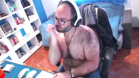 ravingr3d3 online show from 01/19/26, 03:05