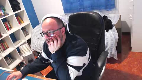 ravingr3d3 online show from 02/09/26, 02:32