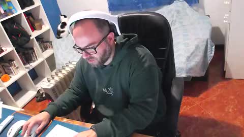 ravingr3d3 online show from 02/16/26, 09:16