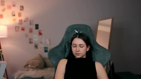 Alia Mereyn online show from 09/25/25, 03:38