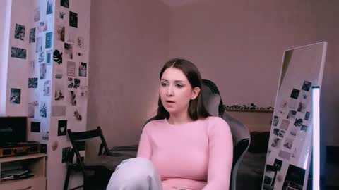 Alia Mereyn online show from 10/06/25, 11:40