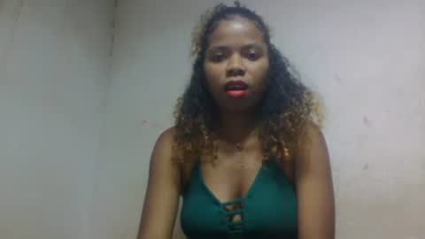 ravomamy online show from 11/12/25, 09:32