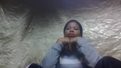 ravomamy online show from 11/23/25, 06:57