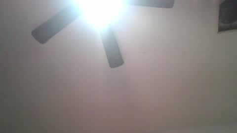 Snapshot of rawdogrobert39 chatting on 09/16/25, 04:35 rawdogrobert39 online show from 09/16/25, 04:35