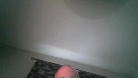 Snapshot of rawdogrobert39 chatting on 10/18/25, 12:24 rawdogrobert39 online show from 10/18/25, 12:24