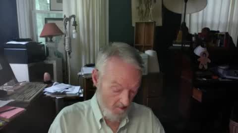 Snapshot of ray1776ray chatting on 06/08/26, 03:56 ray1776ray online show from 06/08/26, 03:56