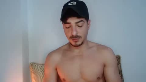 Snapshot of rayaan6969 chatting on 01/16/26, 09:35 Rayaan6969 online show from 01/16/26, 09:35