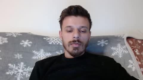 Snapshot of rayann27 chatting on 12/14/24, 05:58 rayan online show from 12/14/24, 05:58