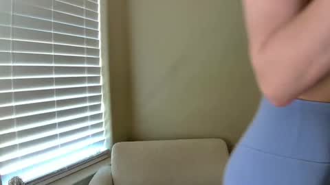 RayBabe online show from 10/15/25, 08:53