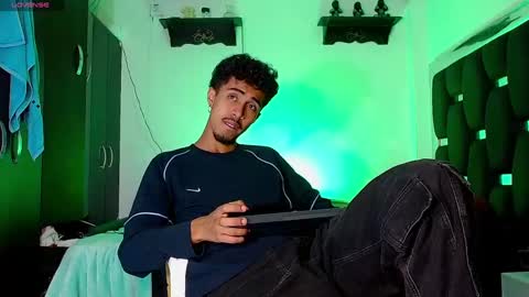 Rayn online show from 12/21/24, 05:36