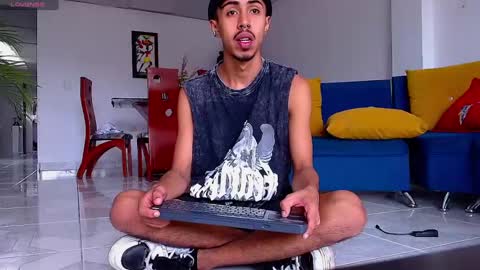 Rayn online show from 01/04/25, 06:40