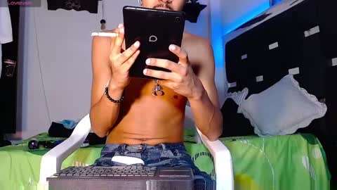 Rayn online show from 01/11/25, 06:44