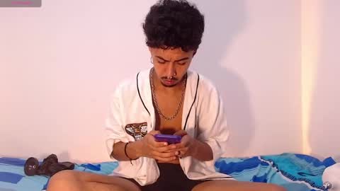 Rayn online show from 01/16/25, 02:51