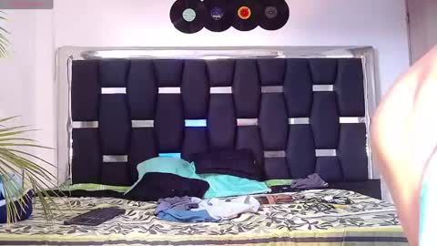 Rayn online show from 01/27/25, 04:54