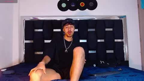 Rayn online show from 02/17/25, 07:53