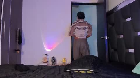 Rayn online show from 09/18/25, 08:55