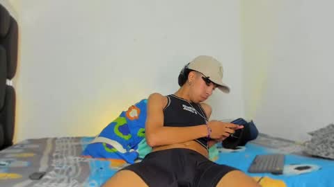 Rayn online show from 11/11/25, 05:46