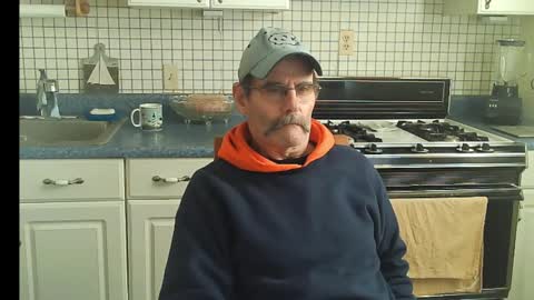 Ray online show from 12/31/24, 04:46