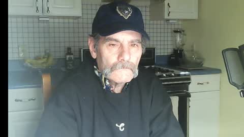 Ray online show from 02/22/26, 06:02