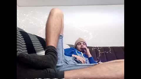 Snapshot of raymartino chatting on 12/22/25, 09:34 RayMartino online show from 12/22/25, 09:34