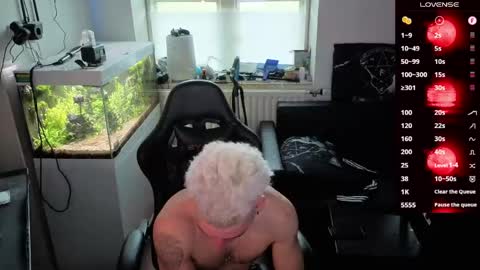 Rayzel online show from 04/07/26, 06:08