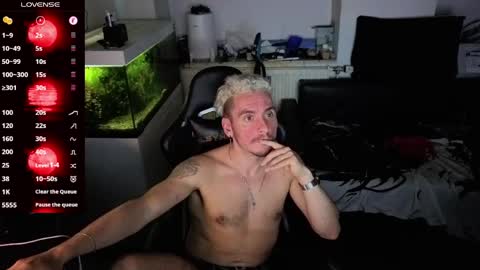 Rayzel online show from 05/04/26, 11:56