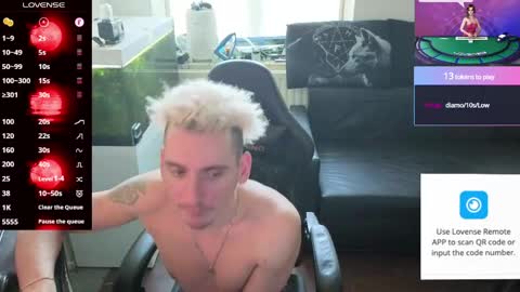 Rayzel online show from 05/22/26, 03:39