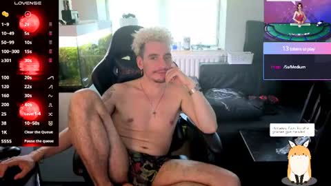 Snapshot of rayzel_white chatting on 06/25/26, 05:50 Rayzel White online show from 06/25/26, 05:50