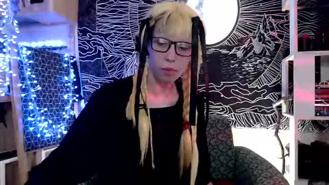  Yrriel Strife Candy-Demon Caveboy mr. Cringe   online show from 02/23/25, 07:11