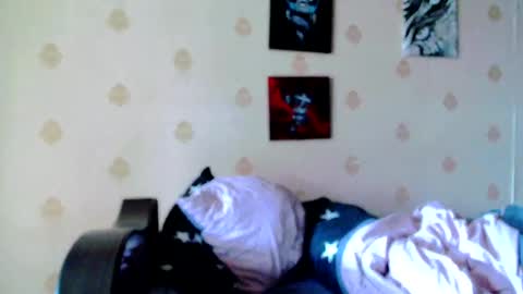 Snapshot of raziel_haze chatting on 05/10/26, 09:58 Yrriel Strife Candy-Demon Caveboy mr. Cringe online show from 05/10/26, 09:58