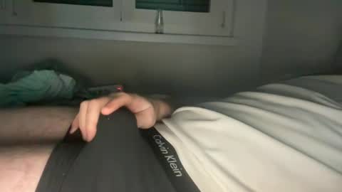 rbnaustiiin online show from 01/01/25, 06:27