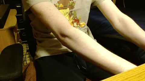 Scrappy Coco online show from 04/21/26, 02:51