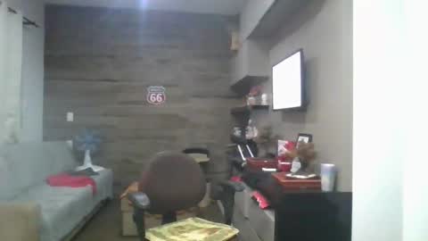 real_brazilian_boy online show from 03/12/26, 11:11