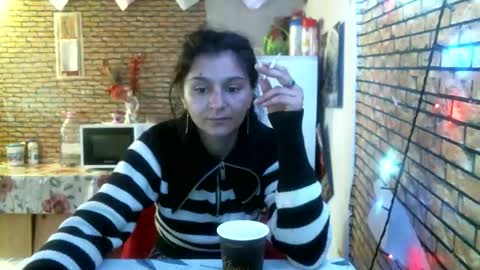 real_coupl3 online show from 05/02/26, 07:02