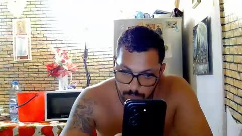 Snapshot of real_coupl3 chatting on 07/17/26, 10:25 real_coupl3 online show from 07/17/26, 10:25