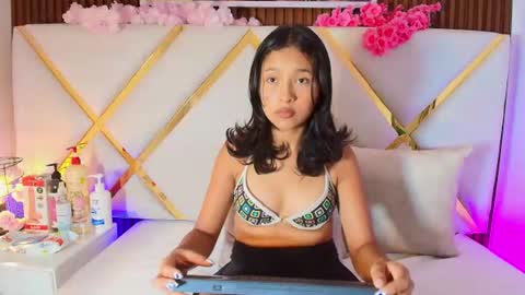 Snapshot of real_doncella_pussy chatting on 07/16/26, 07:20 DONCELLA online show from 07/16/26, 07:20