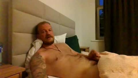 real_viking1 online show from 10/12/25, 04:28