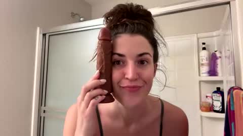 Snapshot of realbeccablair chatting on 07/22/26, 04:15 realbeccablair online show from 07/22/26, 04:15