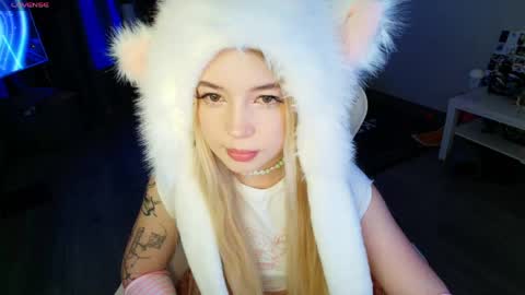 call me Eva 3 online show from 05/02/26, 06:35