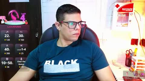 Snapshot of realjoel chatting on 05/12/26, 11:40 Joel online show from 05/12/26, 11:40