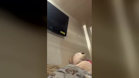 reallife1993 online show from 02/01/26, 01:59