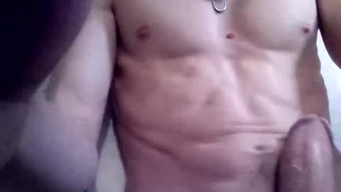 Snapshot of realloving4u162636 chatting on 11/05/25, 01:49 realloving4u162636 online show from 11/05/25, 01:49