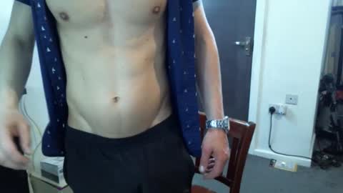 Snapshot of reallyman7 chatting on 05/22/26, 08:21 Ask me online show from 05/22/26, 08:21