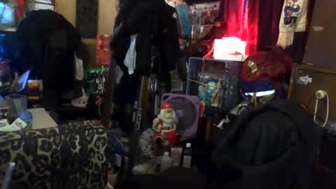 reallyredrum69th online show from 12/04/25, 05:21