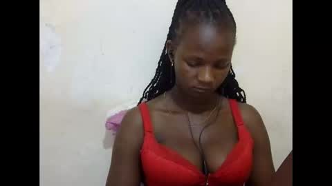 queen online show from 03/05/25, 06:23