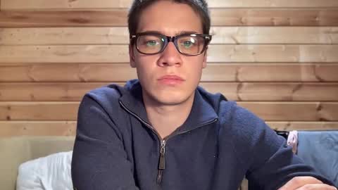 Snapshot of realsupermichael chatting on 01/05/26, 06:11 AliceEve online show from 01/05/26, 06:11