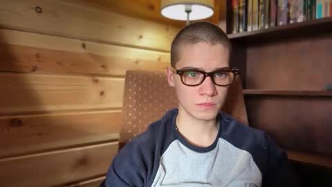 Snapshot of realsupermichael chatting on 02/21/26, 07:53 AliceEve online show from 02/21/26, 07:53