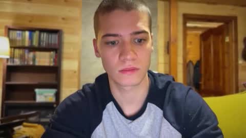 Snapshot of realsupermichael chatting on 02/23/26, 02:42 AliceEve online show from 02/23/26, 02:42