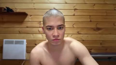 Snapshot of realsupermichael chatting on 02/28/26, 04:02 AliceEve online show from 02/28/26, 04:02