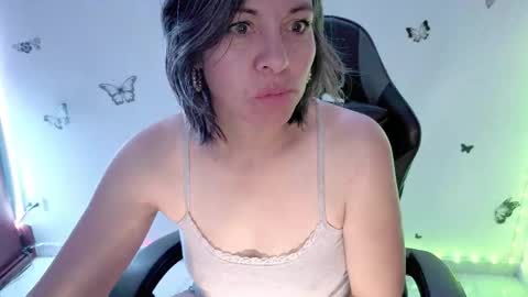 Rebbeca online show from 05/01/26, 10:42